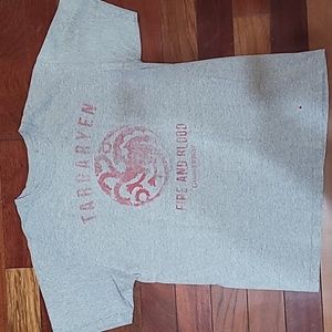 Mens T Shirt size medium. Game of Thrones Targaryen gray color